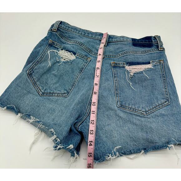 Abercrombie & Fitch 28/6 High Rise 4” Short Distressed Mom Jean Casual - Picture 6 of 9